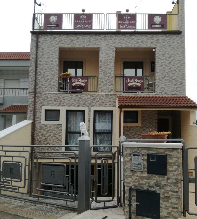 Santoronzo Bed and Breakfast Turi Exterior foto