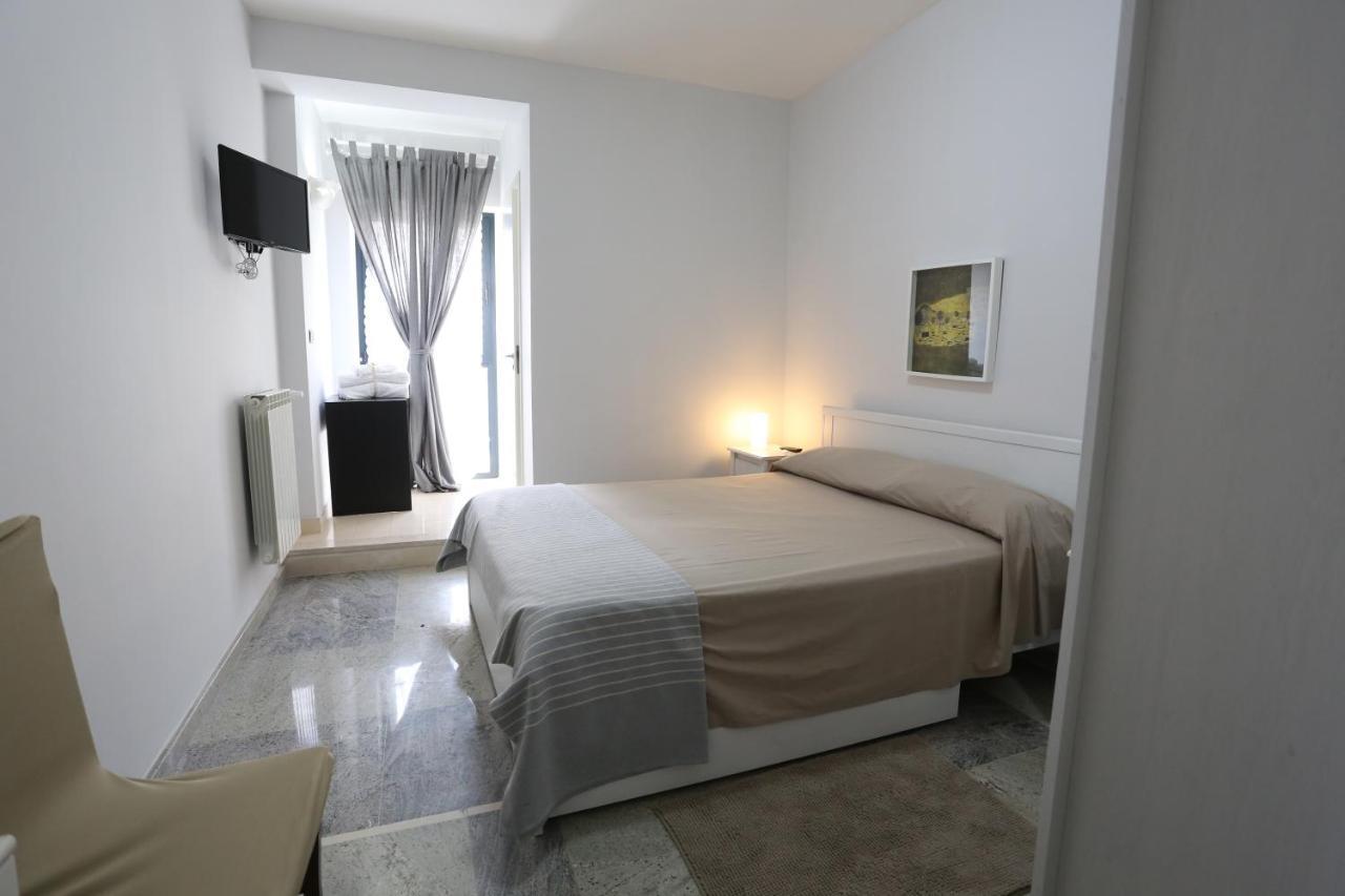 Santoronzo Bed and Breakfast Turi Exterior foto