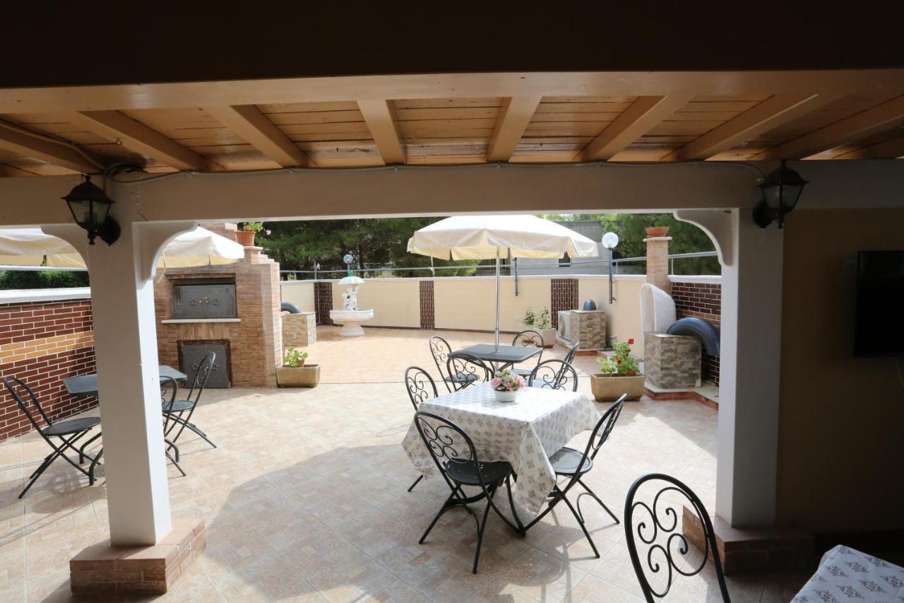 Santoronzo Bed and Breakfast Turi Exterior foto